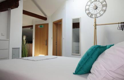 Apartman Megi & studio apartman Tomi - SELF CHECK IN - Foto 3