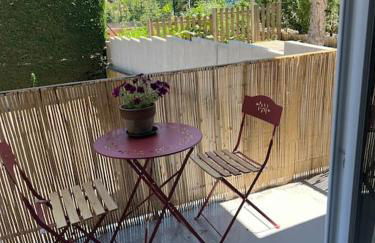 Superbe appartement lumineux avec parking gratuit - Foto 15