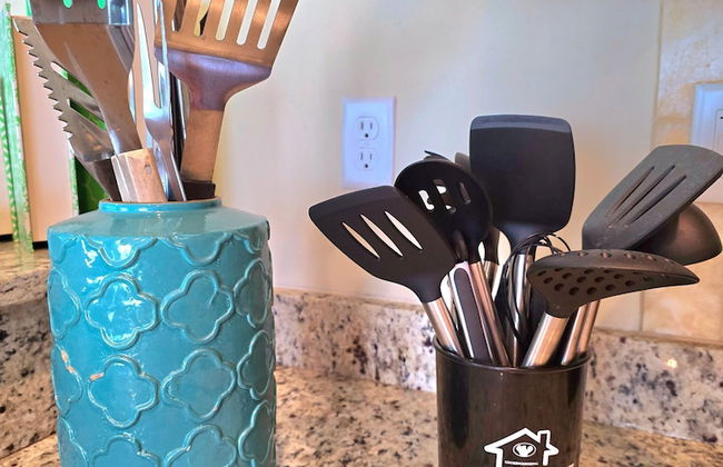 5 Beautiful 4 Bed 3 Bath Pool Home w Free Dock - Foto 50