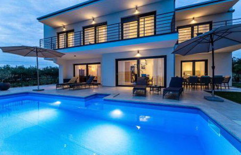 4 Bedroom Awesome Home In Gamboci - Foto 13