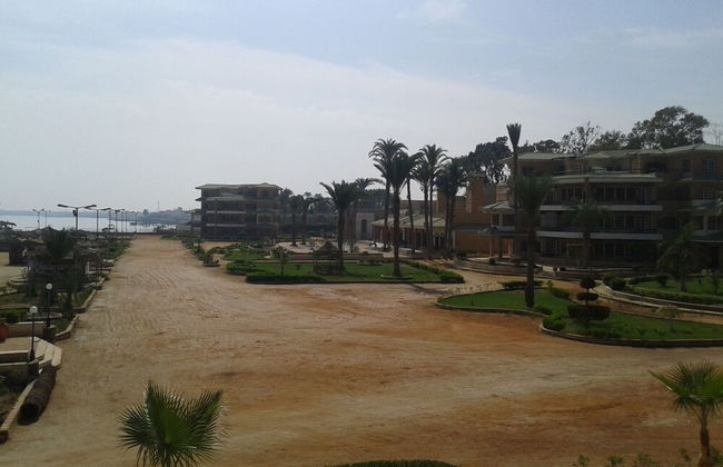 Fanara Apartments Armed Forces - Foto 24