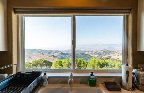 Mountain Top Getaway, BEST VIEW IN SLO! - Whole House - Foto 12