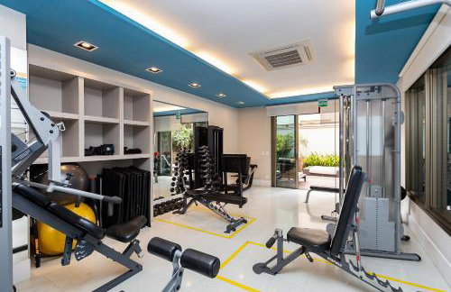 Luxuoso Apt Batel - 4 Minutos do Shopping Pátio Batel c/ Garagem, Piscina, Sauna e Academia - Foto 38