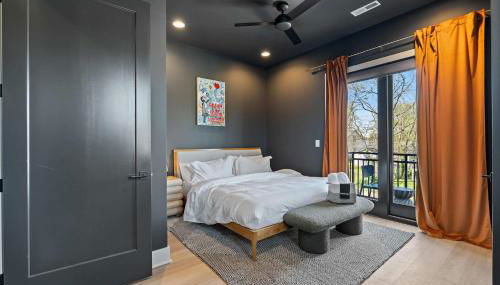 Kay's Retreat - Brand New Walk to Restaurants - Foto 4