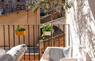 Enchanting 2 BR flat with terrace near Plaça Espanya - Foto 1