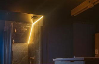 Love Room-Balnéo-Parking privé - Foto 4