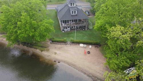 Waterfront Home on Bantam Lake with Private Beach - Foto 5