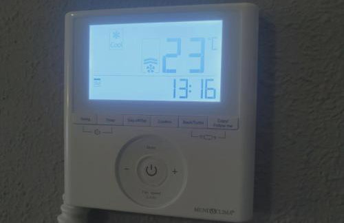 Málaga Yellow Duplex free parking and terrace - Foto 3