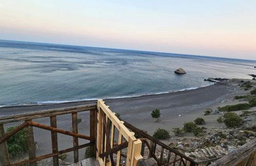 Seafront house with private beach in South Crete - Foto 5