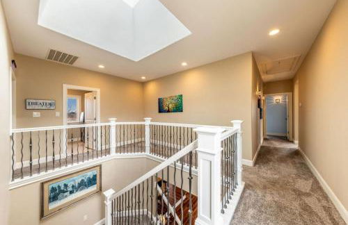 5BR 3BA Spicewood Prime Waterfront w Dock, Theater and Game Room by Austin Vacay - Foto 23