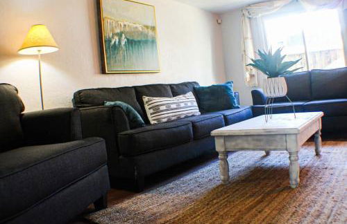 Newly Renovated 2-Bed near Downtown-North Shore - Foto 23