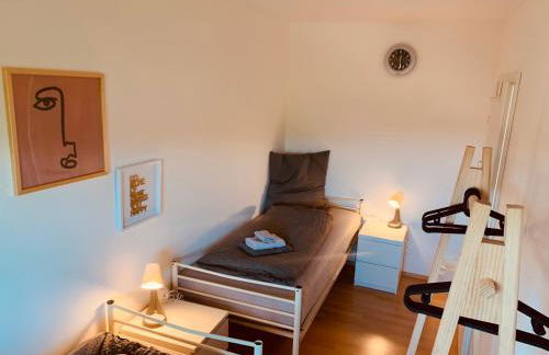 FELIX LIVING 6, Monteurwohnung, 3 Zimmer, getrennte Betten, Balkon, Parkplatz - Photo 5