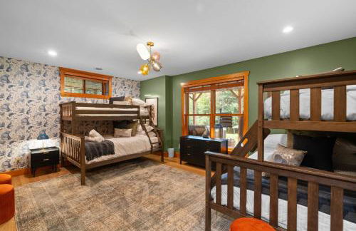 Luxury Chalet, Firepit, Sauna, Pet Friendly, 5 mins to Windham Mtn resort - Foto 136