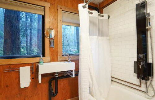 Treetop Hideaway, Sleeps 2 - Foto 49