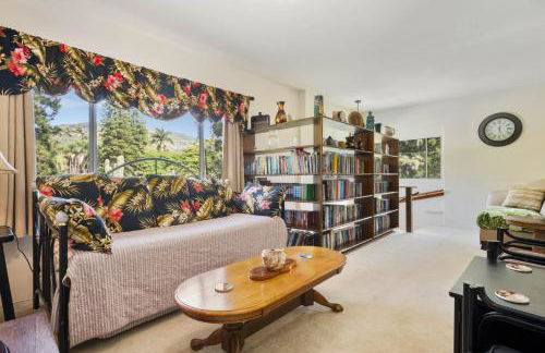 Hale Kamāoa Naalehu - Foto 6