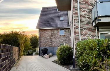 Kleine Auszeit -- inklusive Parkplatz & WiFi, Geschirrspüler, Waschmaschine & Terrasse mit Strandkorb -- Perfekt für Urlaub & Business - Foto 38