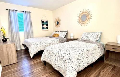 *Prime Pad * King Bed * Long Term Stays* - Foto 6