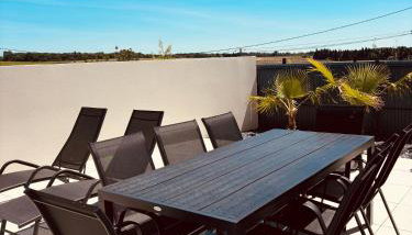 Villa moderne privée avec piscine, vue montagne 3 chambres - Photo 5