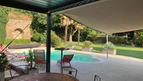 Character House with Pool and Jacuzzi - Foto 5