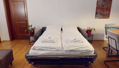 2 Zimmer, Beamer, Disneyplus mitten in der Altstadt - Foto 4