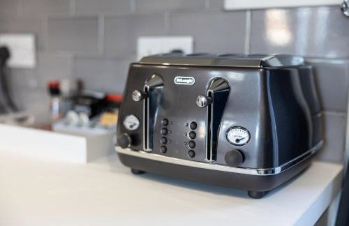 The Heart - Cosy 3 bedroom house with double driveway and Garden in Manchester - Foto 70