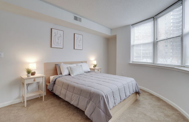 Apartments at the Heart of Arlington - Photo 37