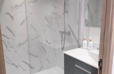 Le Duplex du Plongeoir - spacieux T3 de 65m2 avec vue sur le lac de Serre Ponçon - Foto 6