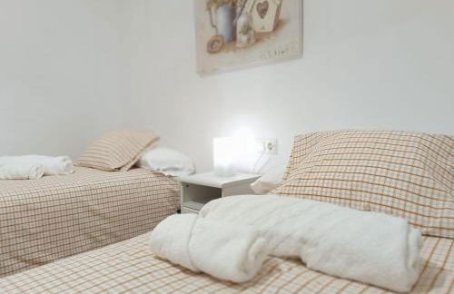 HOME CENTRO I max 4 personas HOME CENTRO II max 6 personas - Foto 3