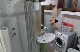 Appartamento Andromeda con 3 camere da letto, Parcheggio privato e 2 Bagni - Photo 8