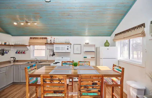 Lake Haven Beach Resort - Photo 43