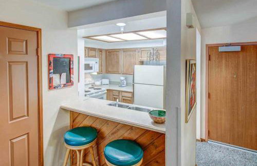 Aspen Creek #119 - Shared Pool, Hot Tub & Bbq! - Photo 15