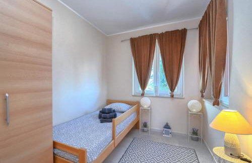 Holiday house with swimming pool Iva - Foto 26