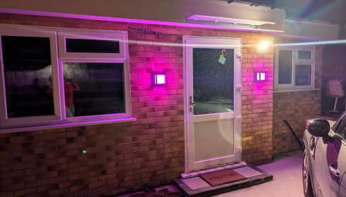 Luxury Santorini Boutique Suite with a Mediterranean Soul - 15m to Heathrow Windsor Ascot Legoland with Free Parking - Foto 2