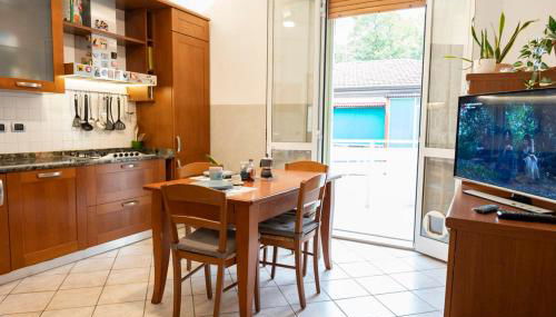 BBRomagnaMia 2 Camere, 5 ospiti, Parcheggio Gratis, Vicino a Università, Ospedali, Centro, Stazione, Aeroporto, Romagna - Foto 5