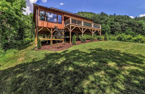 Romantic Mountain Retreat with Hot Tub and Panoramic Views Near Marshall, NC - Foto 27