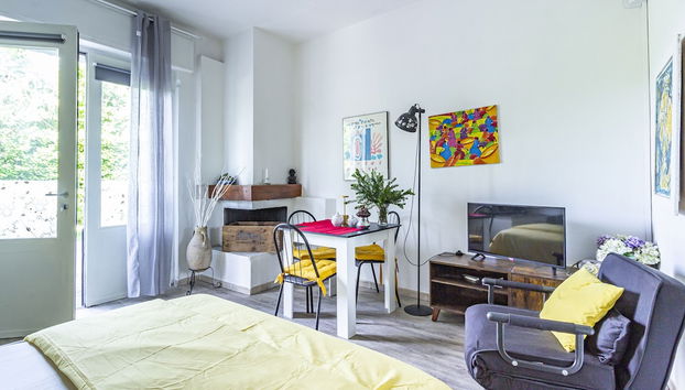 Apartment in Como with terrace - Photo 4