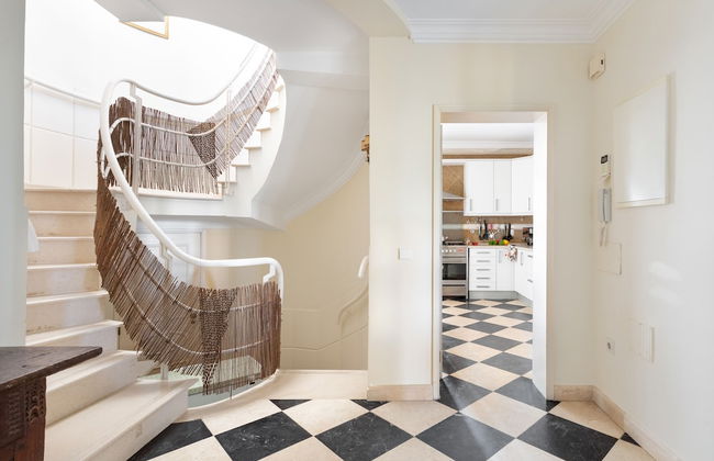 JOIVY Splendid 4-BR House w/Swimming Pool & Sea View - Foto 53