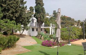 La Torrecica, con carácter andaluz y magníficas vistas al mar y Sierra Nevada - Photo 43