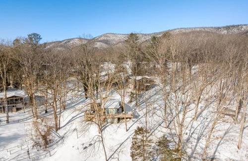 Lazy Lake 3BR Cabin w/ Mtn Views + Hot Tub +Wi-Fi - Foto 45