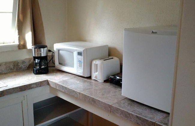 Paradise Park - Photo 1