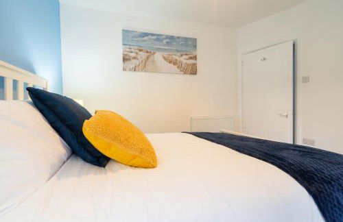 Newly-renovated, mid-terrace cottage in Porthmadog - Photo 30