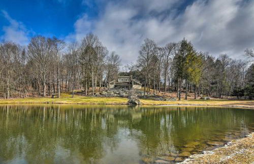 Catskill Getaway on 6 Acres with Swimming Pond! - Foto 41