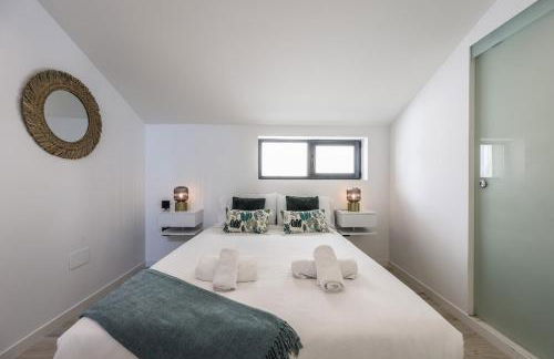 Bernabeu Roof Apartment in Madrid - Photo 20