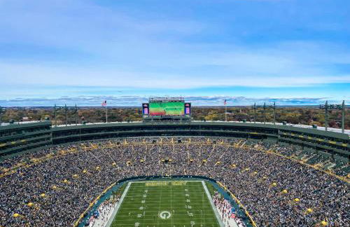 1 Block To Lambeau 3 BR Sleeps 6 Pet-Friendly - Foto 34