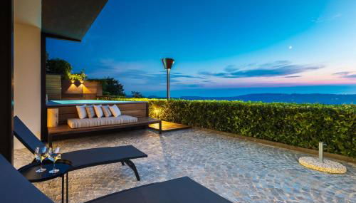 Casa sulle Langhe - Luxury Pool, Sauna and Jacuzzi - Foto 2, sunbed