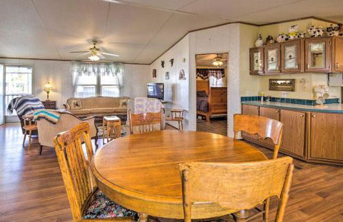 Cozy Yuma Retreat with Furnished Patio and Grill! - Foto 7