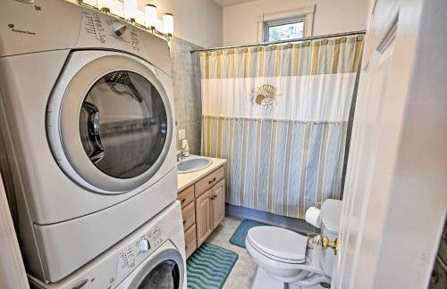 Oceanfront Sullivan Cottage on 6 Acres with Kayak! - Foto 17