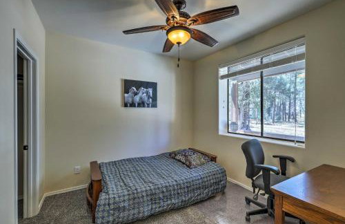 3 Mi to Rainbow Lake Home with Hot Tub and Deck - Foto 27