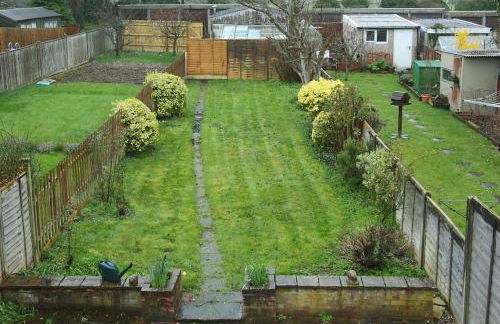 Large Cosy House Ideal for Corporate Lets - Photo 7