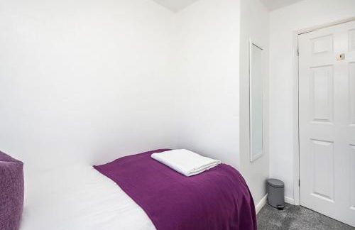 Cozy 3 Bedroom House in Aveley, Thurrock - Foto 21